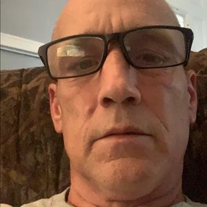 Meet your Posher, Hubert